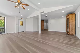 294 Chateau La Salle Dr 294, San Jose, CA 95111 - Photo 11
