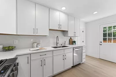 922 N 5th St, San Jose, CA 95112 - Photo 11