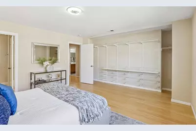 63 Silcreek Dr, San Jose, CA 95116 - Photo 25