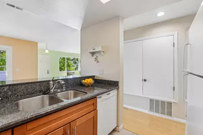 63 Silcreek Dr, San Jose, CA 95116 - Photo 13