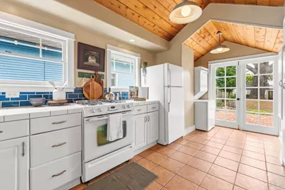 416 Sinex Ave, Pacific Grove, CA 93950 - Photo 15