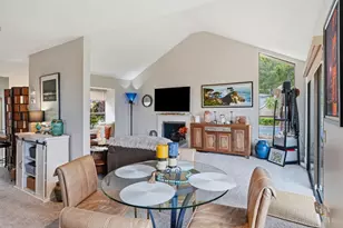 70 Forest Ridge Rd 1, Monterey, CA 93940 - Photo 13