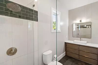 1050 Lincoln Ct, San Jose, CA 95125 - Photo 31