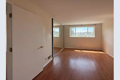 1 Parkside Ave, Daly City, CA 94015 - Photo 15