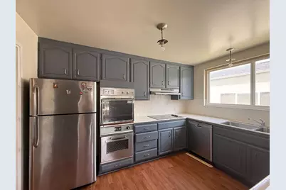 1 Parkside Ave, Daly City, CA 94015 - Photo 11
