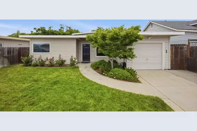 1425 Royal Ave, San Mateo, CA 94401 - Photo 1