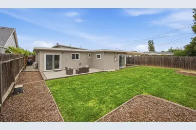 1425 Royal Ave, San Mateo, CA 94401 - Photo 19