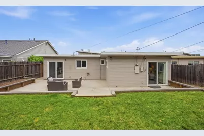1425 Royal Ave, San Mateo, CA 94401 - Photo 17