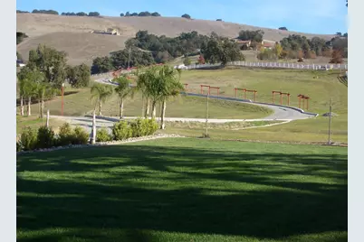 2580 Bridle Path Dr, Gilroy, CA 95020 - Photo 5