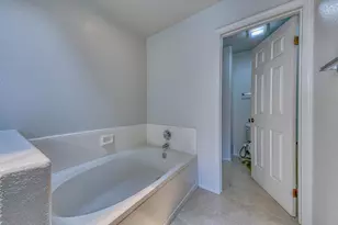 1185 Rockhaven Ct, Salinas, CA 93906 - Photo 21