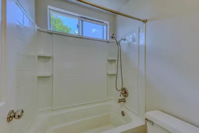 1185 Rockhaven Ct, Salinas, CA 93906 - Photo 29