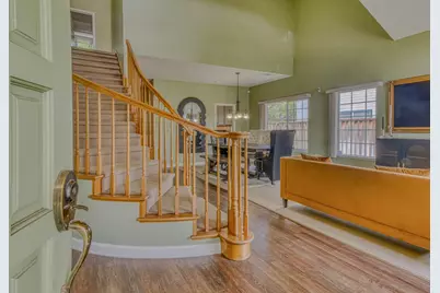 1185 Rockhaven Ct, Salinas, CA 93906 - Photo 3