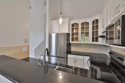 Coyote Creek Cir, San Jose, CA 95116 - Photo 11