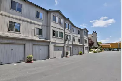 Coyote Creek Cir, San Jose, CA 95116 - Photo 23