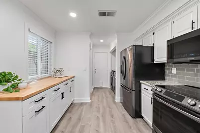 17171 Creekside Cir, Morgan Hill, CA 95037 - Photo 11