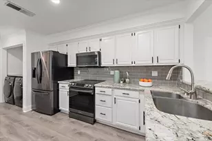 17171 Creekside Cir, Morgan Hill, CA 95037 - Photo 9