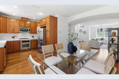 231 Peppermint Tree Ter 3, Sunnyvale, CA 94086 - Photo 7