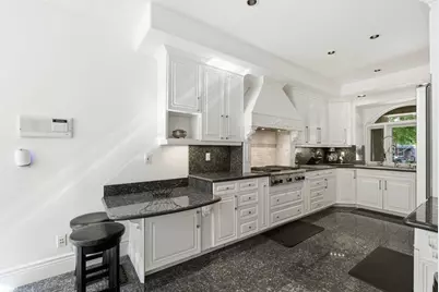 853 Riverside Dr, San Jose, CA 95125 - Photo 17