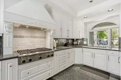 853 Riverside Dr, San Jose, CA 95125 - Photo 15