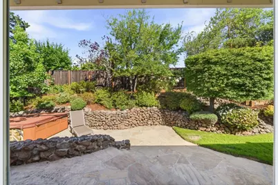 3194 La Mesa Dr, San Carlos, CA 94070 - Photo 25