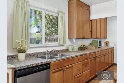 1102 California Ave, Los Banos, CA 93635 - Photo 7