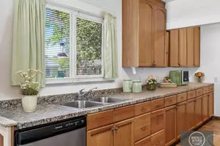 1102 California Ave, Los Banos, CA 93635 - Photo 7