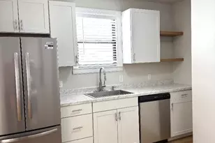 1390 E Santa Clara St, San Jose, CA 95116 - Photo 7