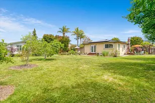 5 Delaney Ave, Watsonville, CA 95076 - Photo 27
