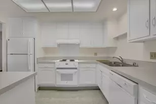 1388 Rockledge Ln 5, Walnut Creek, CA 94595 - Photo 23