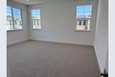 96 E Frost Dr, Tracy, CA 95391 - Photo 11