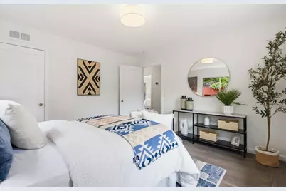 1654 Chestnut St, San Carlos, CA 94070 - Photo 29