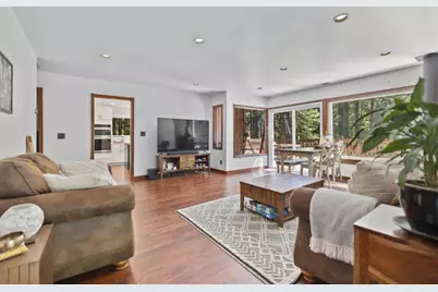 20851 Assiniboine Trl, Los Gatos, CA 95033 - Photo 3
