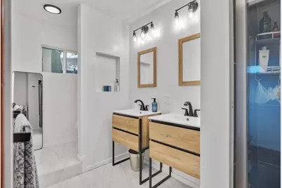 20851 Assiniboine Trl, Los Gatos, CA 95033 - Photo 11