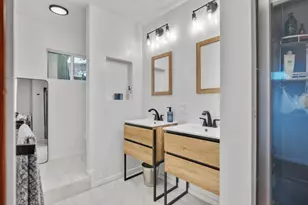 20851 Assiniboine Trail, Los Gatos, CA 95033 - Photo 11