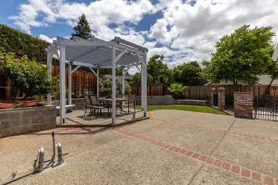 16790 Gallop Dr, Morgan Hill, CA 95037 - Photo 25