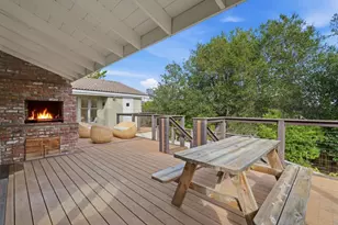 10140 Hillcrest Rd, Cupertino, CA 95014 - Photo 31