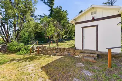 15880 Soda Springs Rd, Los Gatos, CA 95033 - Photo 29
