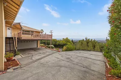 15836 Highland Dr, San Jose, CA 95127 - Photo 35