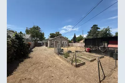 1508 Picardy Dr, Modesto, CA 95351 - Photo 29