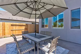 1174 Sunridge Dr, Hollister, CA 95023 - Photo 41