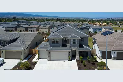 1174 Sunridge Dr, Hollister, CA 95023 - Photo 49