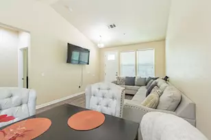 609 Brumwell St, King City, CA 93930 - Photo 7