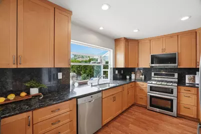 725 Puritan Ct, San Jose, CA 95123 - Photo 13