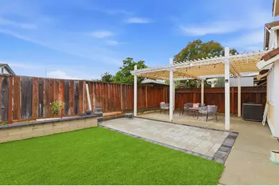 17515 Montoya Cir, Morgan Hill, CA 95037 - Photo 35