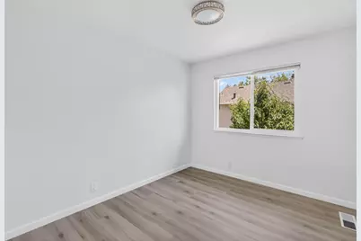 2215 Warfield Way D, San Jose, CA 95122 - Photo 15
