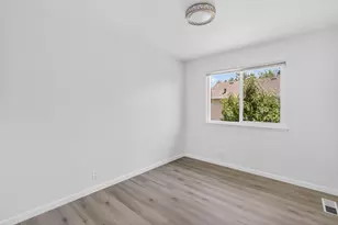 2215 Warfield Way D, San Jose, CA 95122 - Photo 15