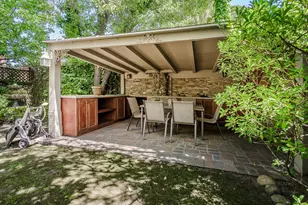 717 Walnut Ave, Burlingame, CA 94010 - Photo 23