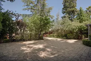717 Walnut Ave, Burlingame, CA 94010 - Photo 25