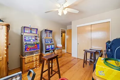 1614 Glenfield Dr, San Jose, CA 95125 - Photo 27
