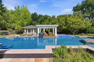12681 Miraloma Way, Los Altos Hills, CA 94024 - Photo 27